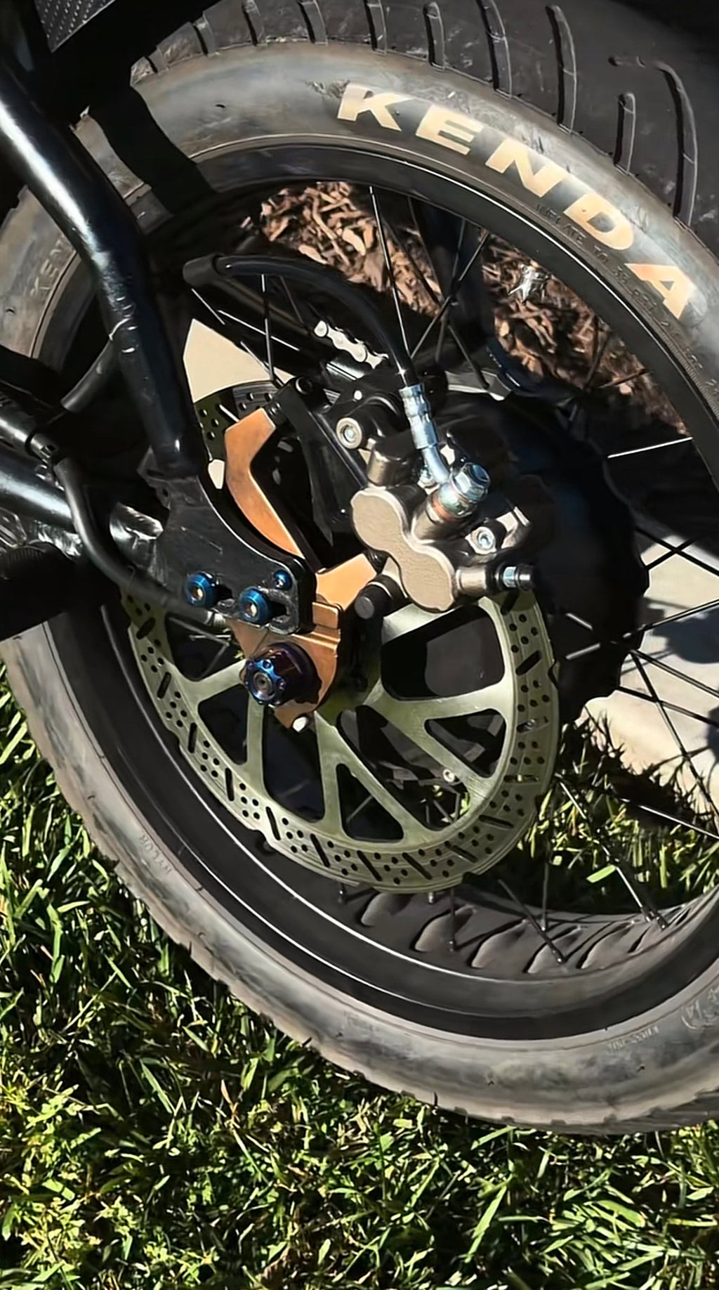 Ultra Bee Brakes For Super 73/Macfox/Ridstar + MOST OTHER EBIKES(Not Emotos)