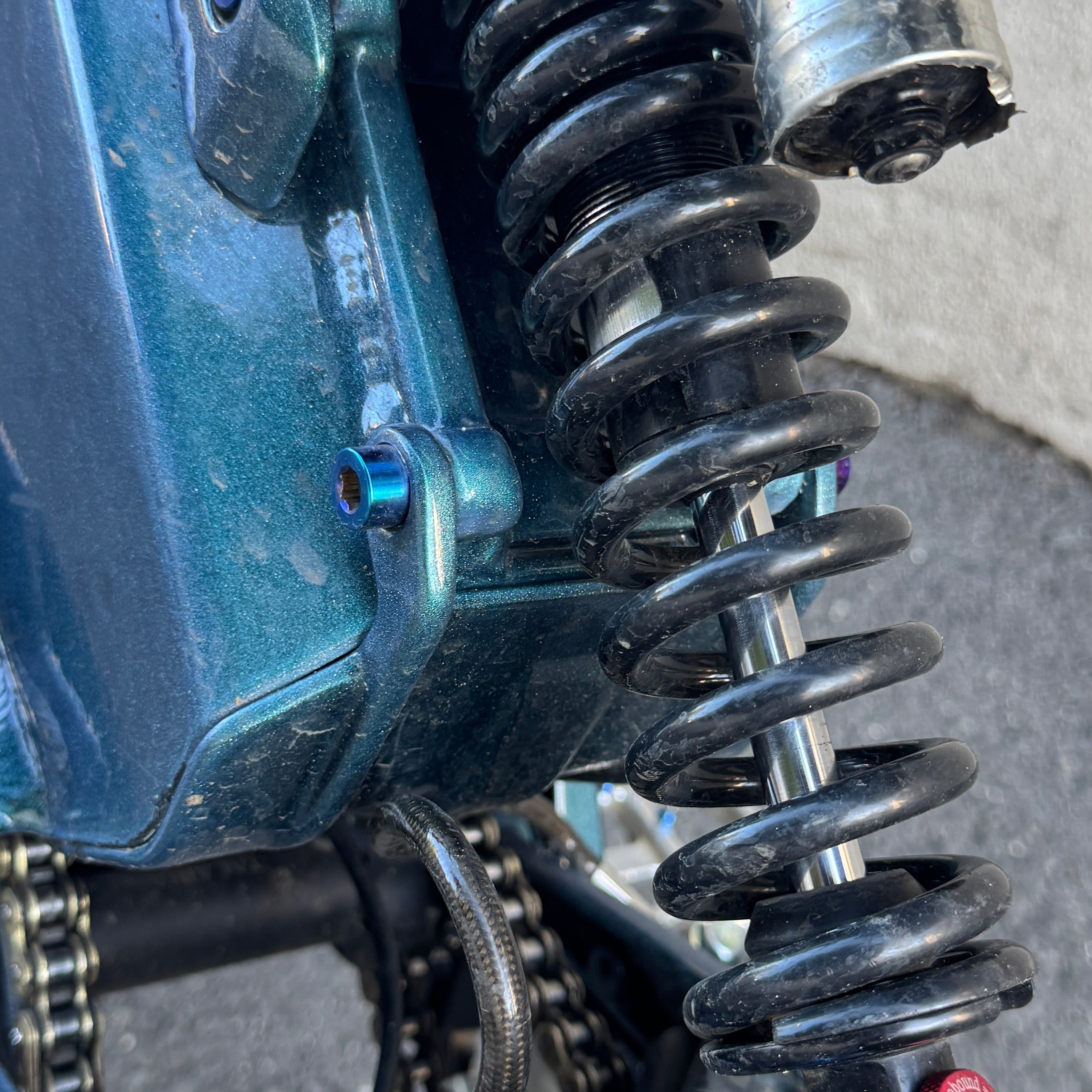 Talaria XXX Battery Hatch Bolts
