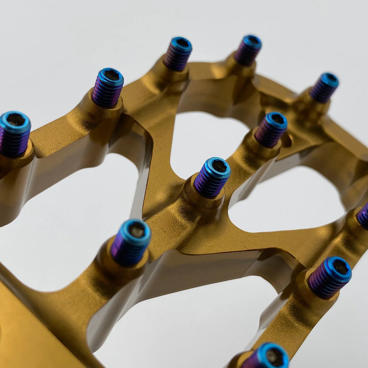 Footpeg Inventor Foot Pegs – Emoto Flux
