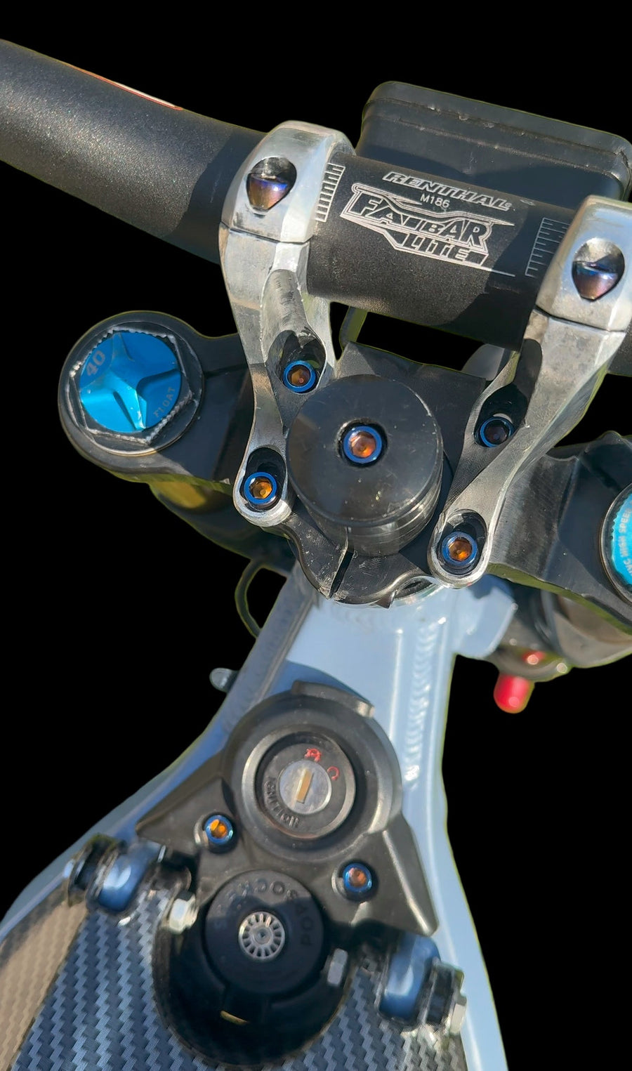 Direct Mount Bolts