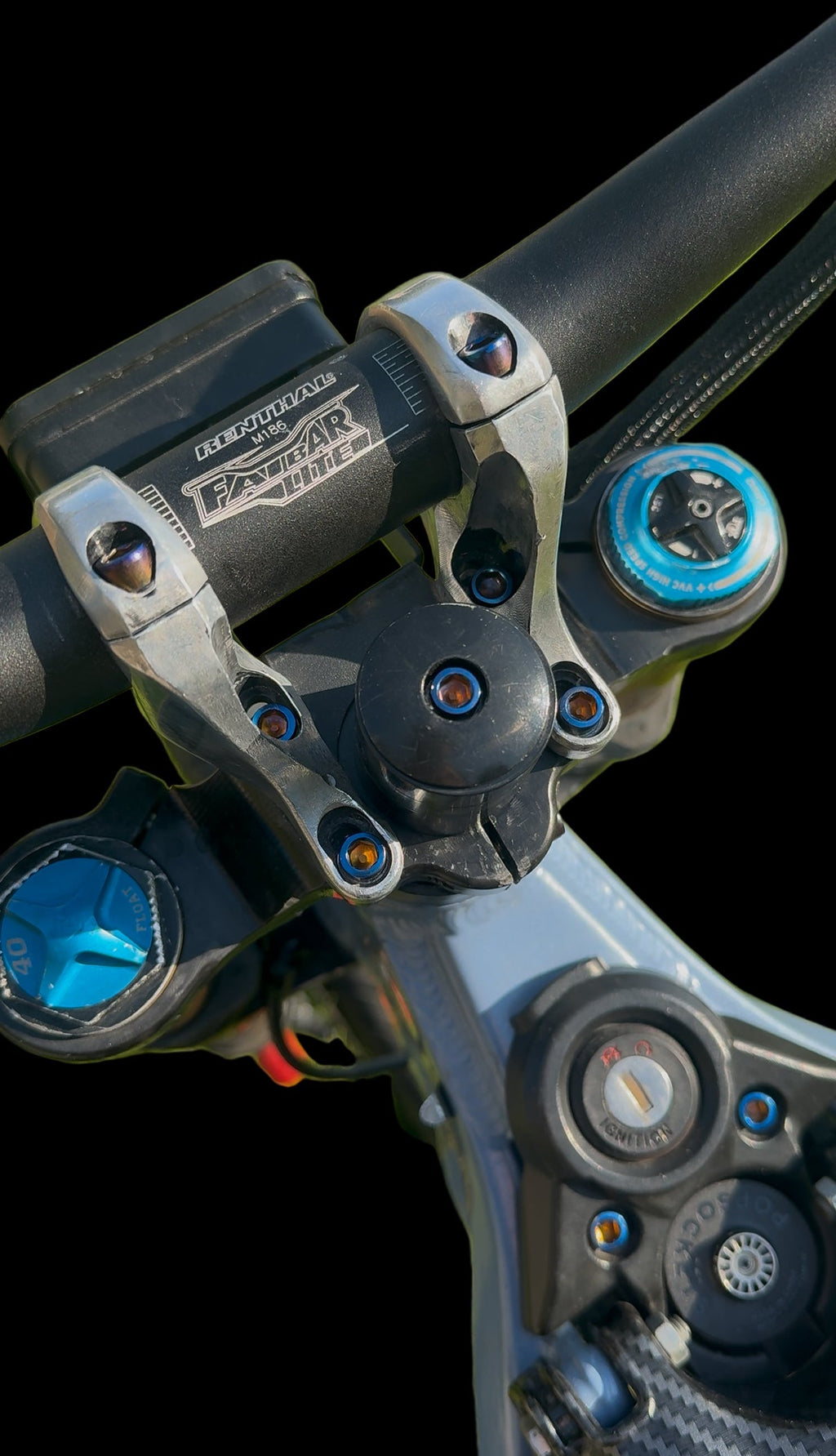 Direct Mount Bolts