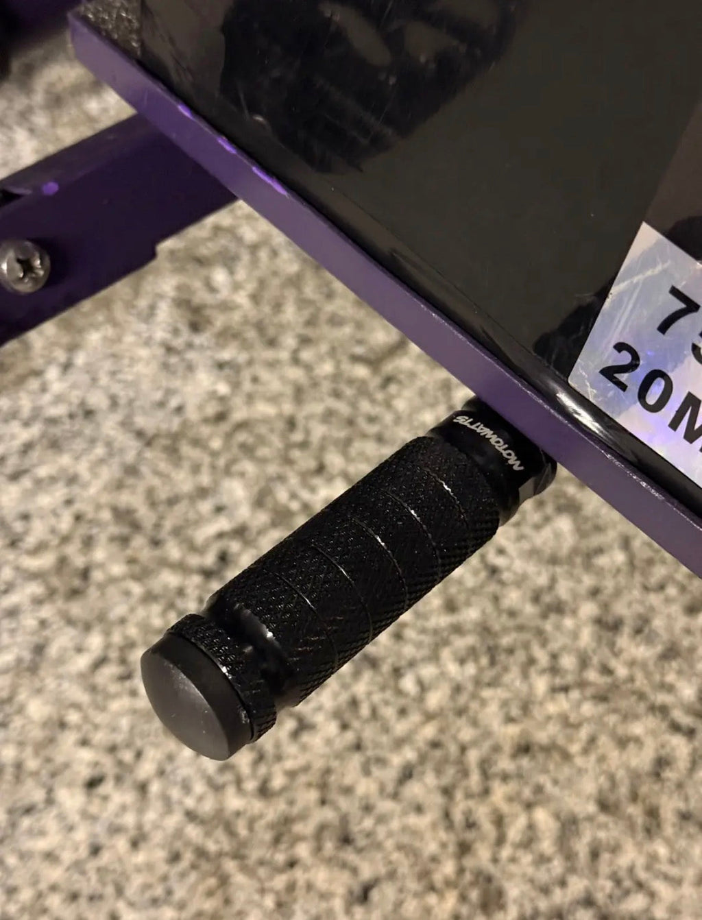 Latest Razor Emoto Bolt on Razor Footlock – Emoto Flux